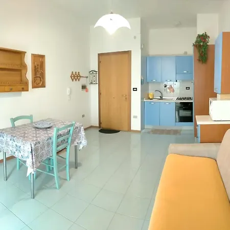 Lägenhet La Sotto Casa A Pochi Passi Dal Mare, Rivabella
